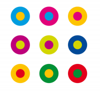 Hier ist das Logo der Charta der Vielfalt zu sehen. Neun verschiedenfarbige Kreise.